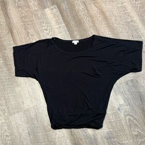 Zenana Outfitters Black Short Sleeve Top